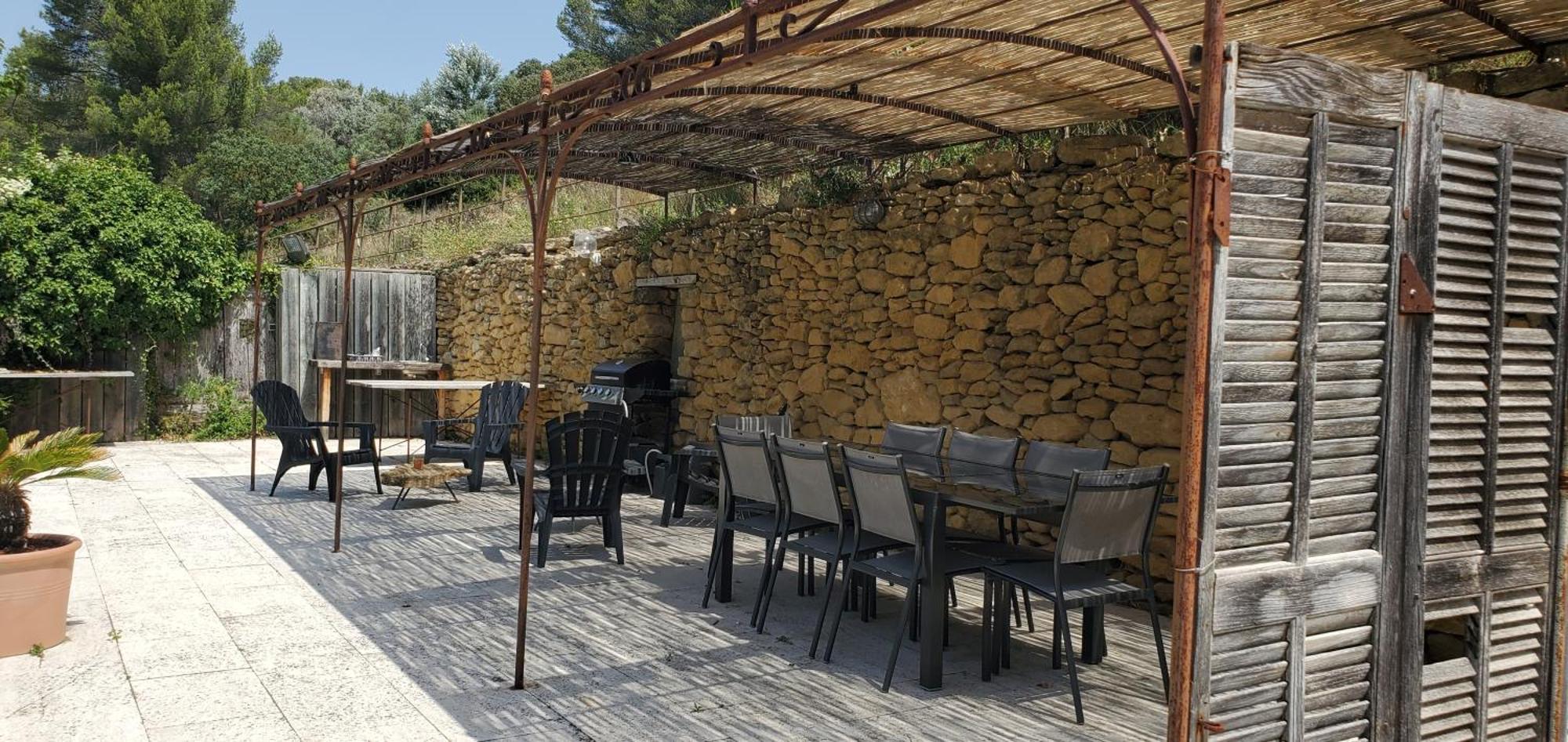 Moulin De Bonfilhon Bed & Breakfast Cornillon-Confoux Екстериор снимка